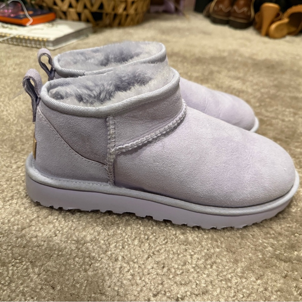 UGG Ultra Mini Boots in Light Lavender